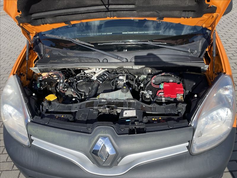 Renault Kangoo 1,5 DCi 55kw CZ DPH 1maj. 12x - fotka 20 z 32