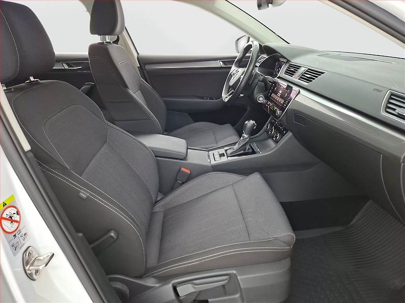 Škoda Superb (2022) Style 2.0 TDI - fotka 9 z 21