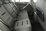 Volkswagen Tiguan (2009) 2.0 TDI, 4X4, Xenony - náhled 7