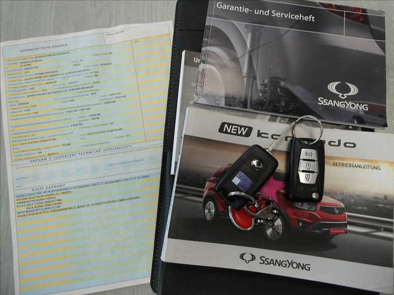 SsangYong Korando 2,0 e-XDi 110kW 4x4,po servise - fotka 37 z 42