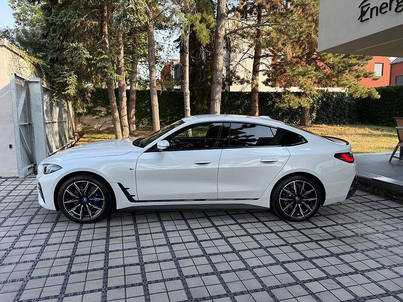 BMW Ostatní eDrive 40 LASER H&K HUD Mpaket - fotka 3 z 45
