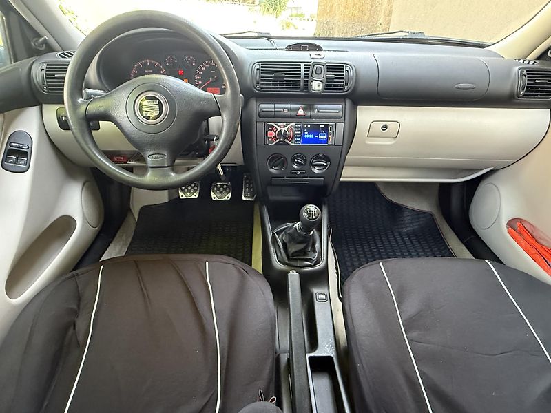 Seat Toledo 1,6i 74 kW TAŽNÉ  - fotka 9 z 19