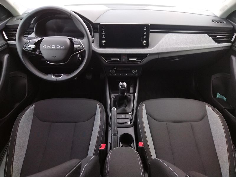 Škoda Scala 1.0 TSi SELECTION - fotka 5 z 30