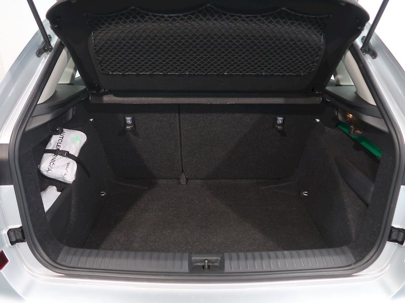 Škoda Kamiq (2024) SELECTION 1.0TSI 85KW - fotka 38 z 39