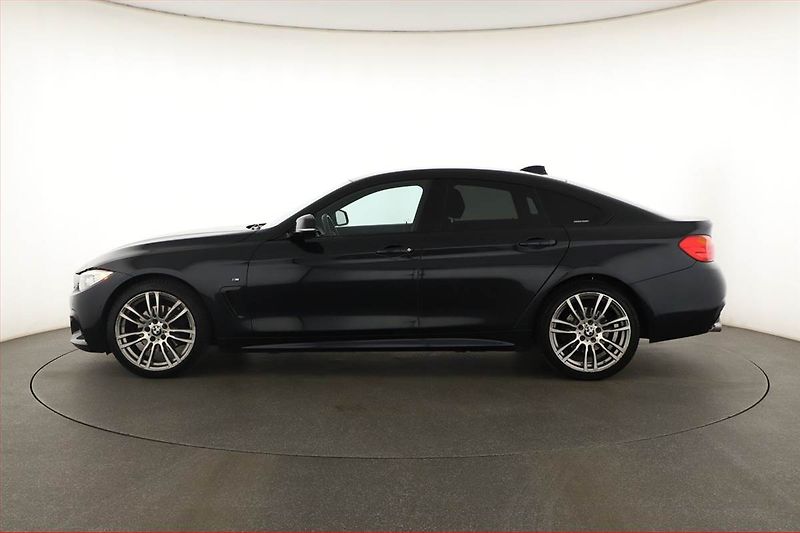 BMW Řada 4 (2017) 420d xDrive, 4X4, Automat - fotka 3 z 15