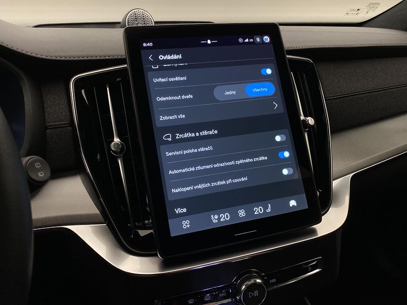 Volvo XC90 T8 RECHARGE BLACK EDITION 7m - fotka 58 z 72