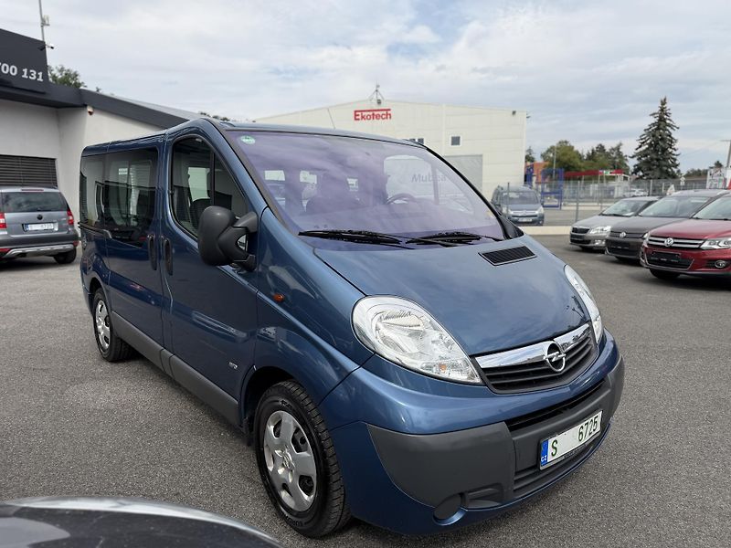 Opel Vivaro 1. Majitel, WESTFALIA - fotka 4 z 13