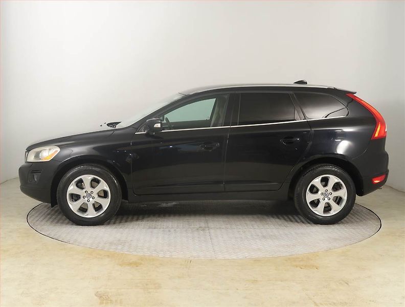 Volvo XC60 (2009) Summum T6, 4X4, Automat - fotka 3 z 21