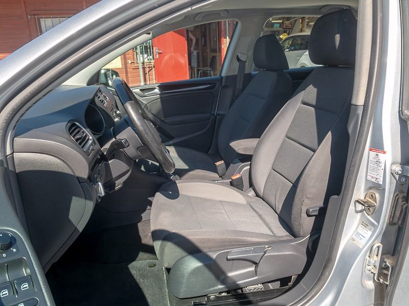 Volkswagen Golf (2009) 1.4i 59KW – PO ROZVODECH - fotka 14 z 44