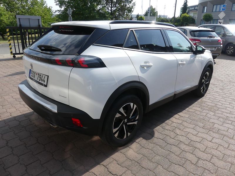 Peugeot 2008 (2022) 1,5 BlueHDi MAN6 - fotka 5 z 22