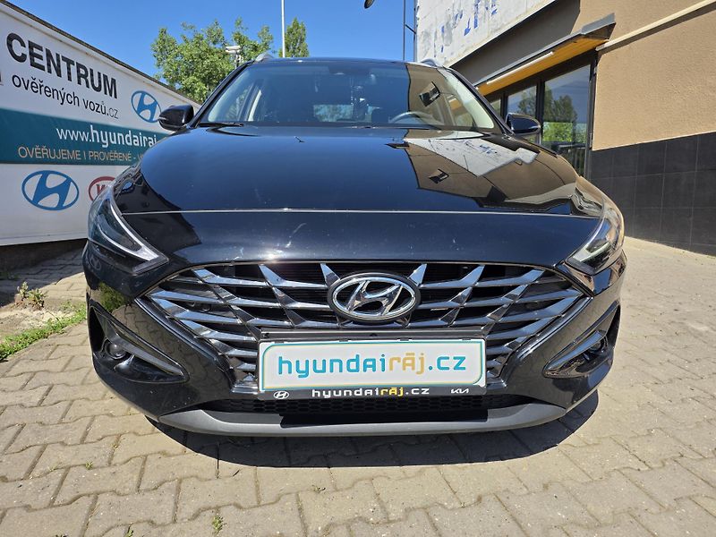 Hyundai i30 1.0-AUTOMAT-KAMERA-TEMPOMAT - fotka 3 z 14