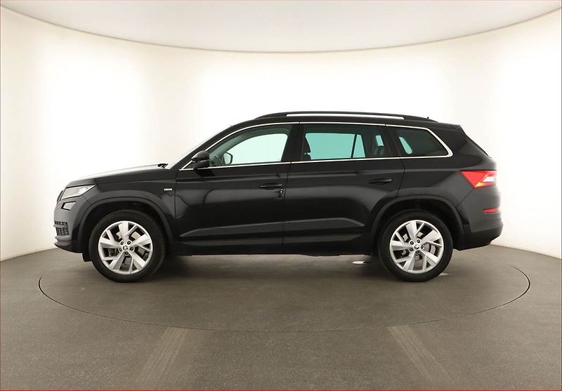 Škoda Kodiaq (2019) 2.0 TSI - fotka 3 z 17