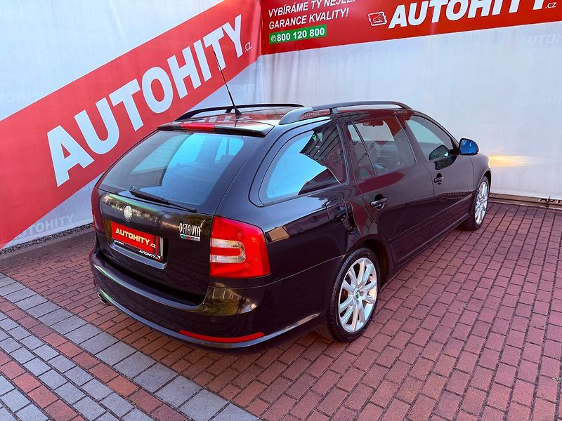 Škoda Octavia 2.0 TFSi RS, ČR - fotka 7 z 25