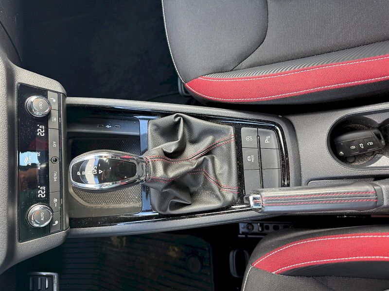 Škoda Kamiq (2022) MC TS 110/1.5 A7F - fotka 24 z 27