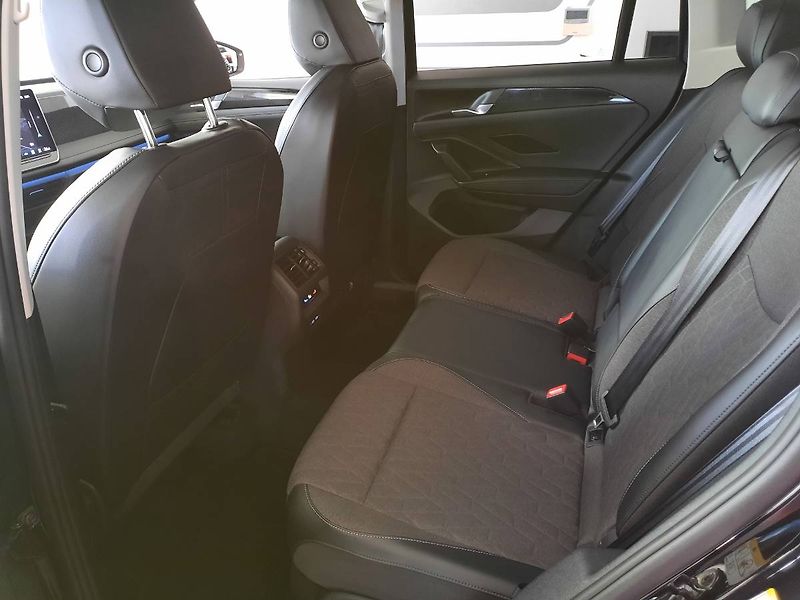 Volkswagen Tiguan (2024) Life 2.0 TDI (110kW/150k) DSG - fotka 8 z 26