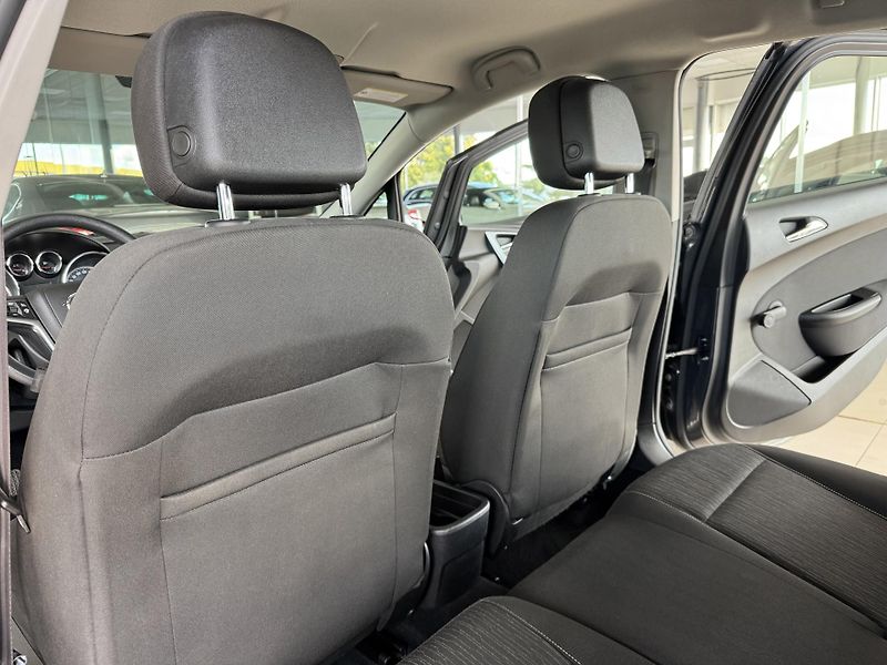 Opel Astra 1,7CDTi 81kW*Tempomat*ALU*ČR - fotka 15 z 30