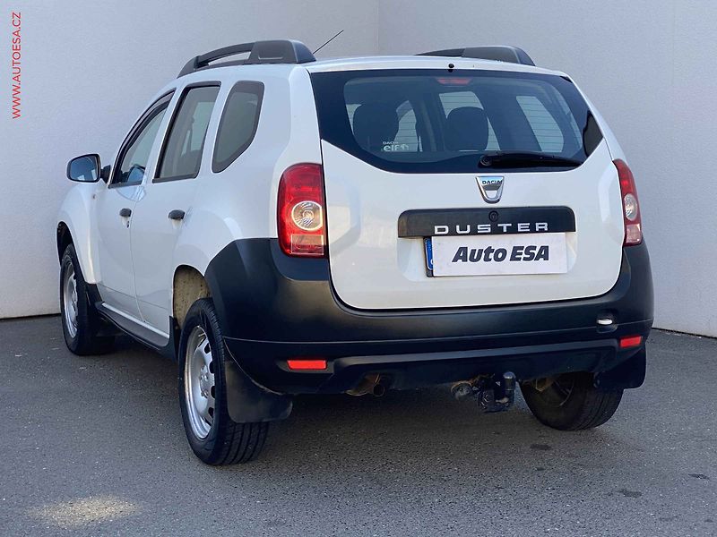 Dacia Duster (2012) 1.6i, 2.maj,ČR, AC, tažné - fotka 6 z 15