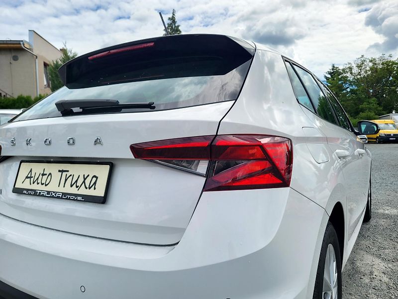 Škoda Fabia IV 1.0 TSI STYLE - fotka 40 z 44