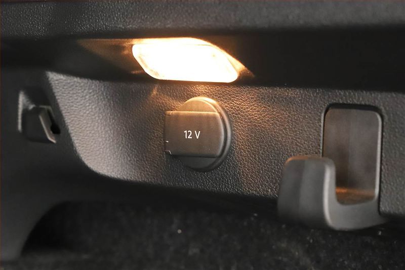 Škoda Kamiq (2025) 1.0 TSI, MONTE CARLO, AUTOMAT - fotka 21 z 21