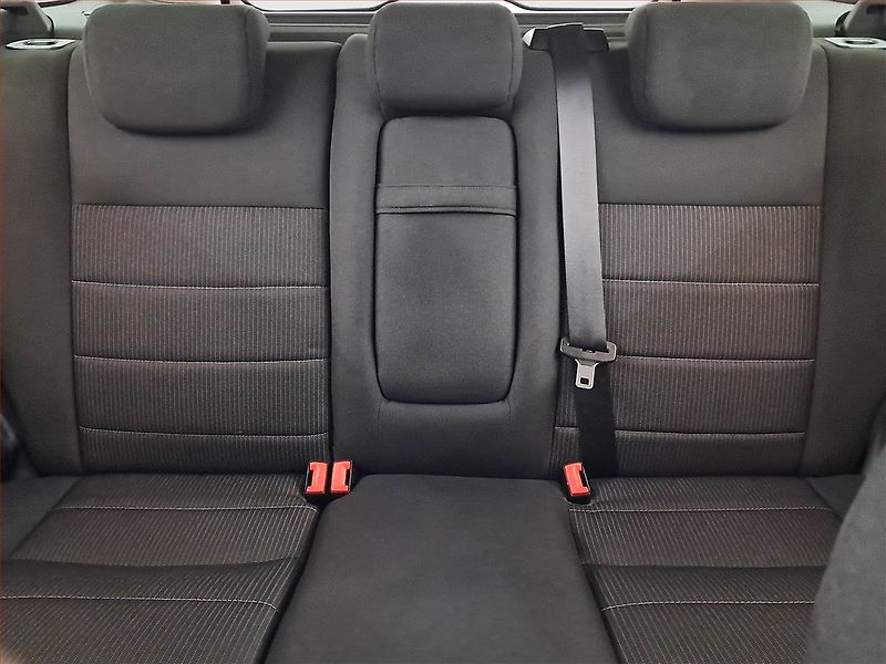 Ford Focus (2009) 1.6 TDCi, po STK, Klima - fotka 10 z 18