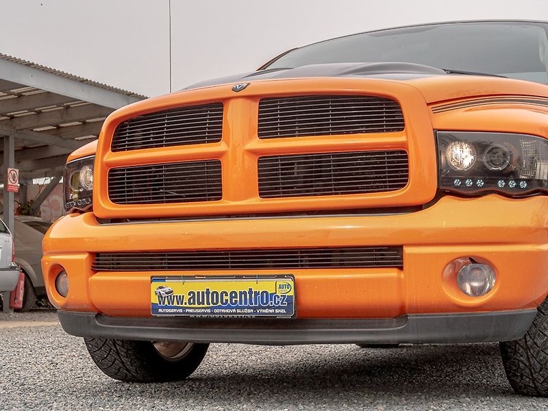Dodge RAM (2004) 1500 Magnum Hemi GTX - fotka 11 z 44