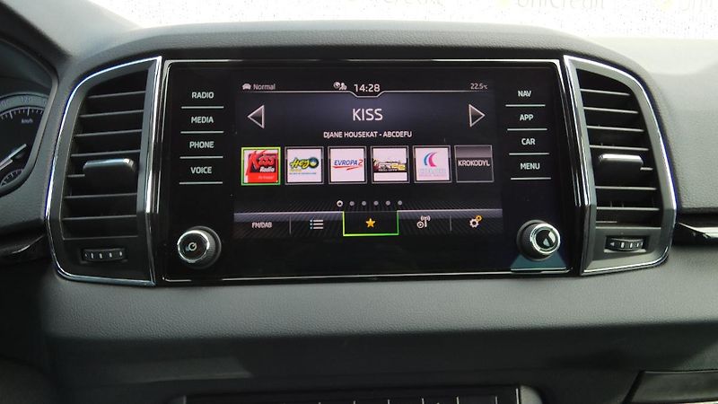 Škoda Karoq 2.0 TDI 110 kW Style - fotka 14 z 23
