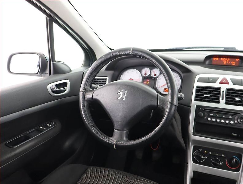 Peugeot 307 (2007) 1.6 16V, jezdí výborně - fotka 7 z 16