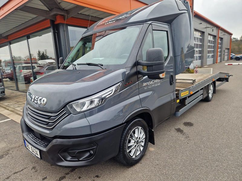 Iveco Daily (2023) 3.0 129 KW odtahovka - fotka 1 z 14