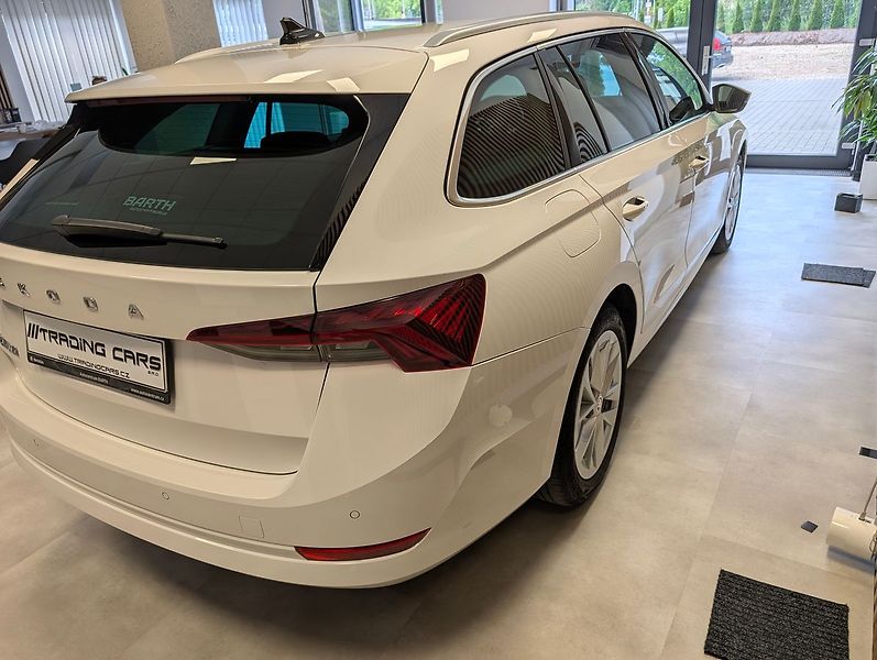 Škoda Octavia 1.5 TSI STYLE PLUS - fotka 7 z 33