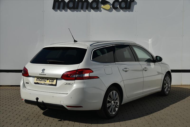 Peugeot 308 SW 1.5HDI 96kW LED PANORAMA ČR - fotka 7 z 23