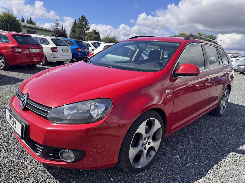 Volkswagen Golf Variant VI, 2010,2.0 TDI 103 kW - fotka 3 z 19