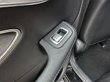 Mercedes-Benz Třídy C 200d AVNTGARDE - náhled 23