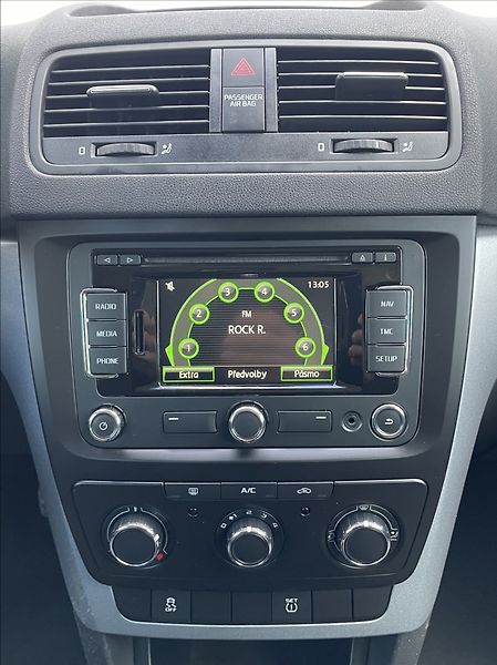 Škoda Yeti 1,2 TSi,77kW,Po servisu,STK 10 - fotka 14 z 21