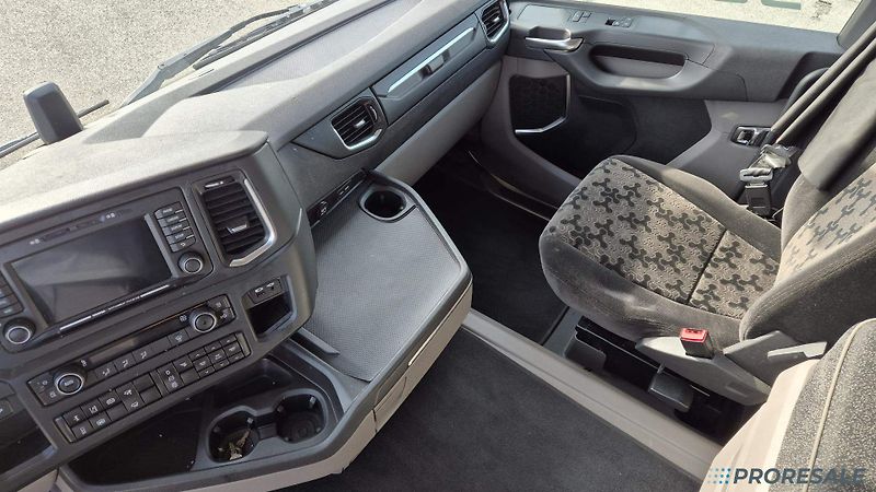 Scania R450 N323 LOW DECK EURO 6 - fotka 6 z 11