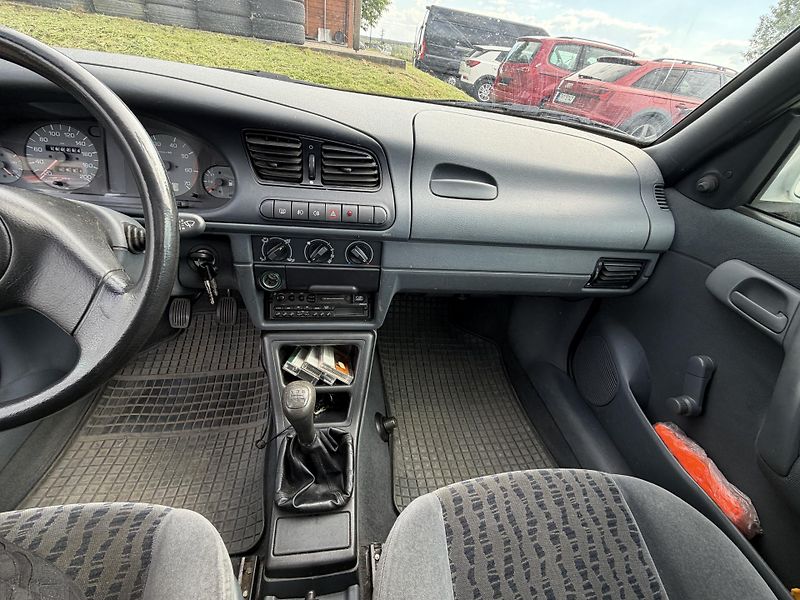 Škoda Felicia 1.3i - fotka 13 z 15