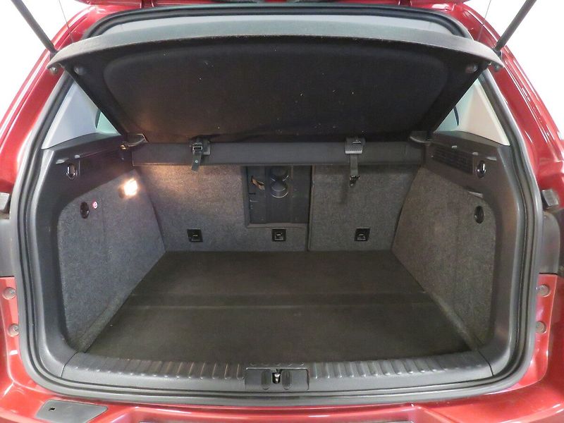 Volkswagen Tiguan - fotka 26 z 26
