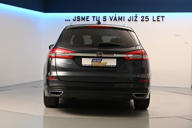 Ford Mondeo (2022) 2.0 140 KW LED SONY ACC 8AT EC - fotka 6 z 41