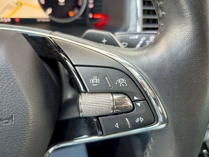 Škoda Kodiaq (2022) 2.0 TSI 140kW Style Plus 7míst - fotka 13 z 35