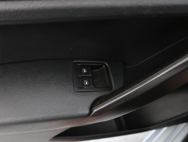 Volkswagen Caddy (2019) 2.0 TDI, ČR, DPH - fotka 16 z 16