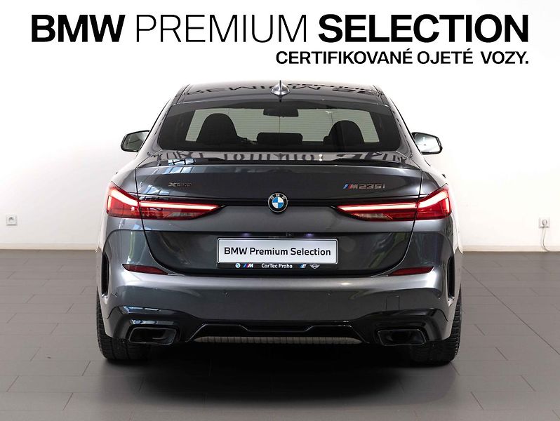 BMW Řada 2 M235i xDrive Gran Coupé - fotka 4 z 22