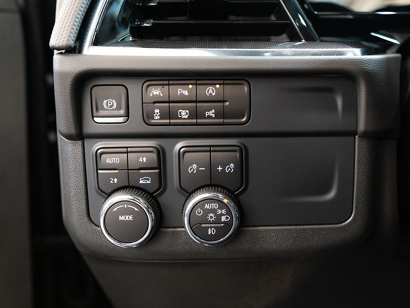 Chevrolet Tahoe (2026) 6.2 V8 4WD RST, 8 míst - fotka 23 z 41