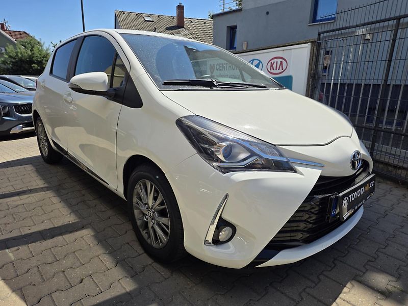 Toyota Yaris 1.5-AUTOMAT-1.MAJITEL-KAMERA - fotka 11 z 12