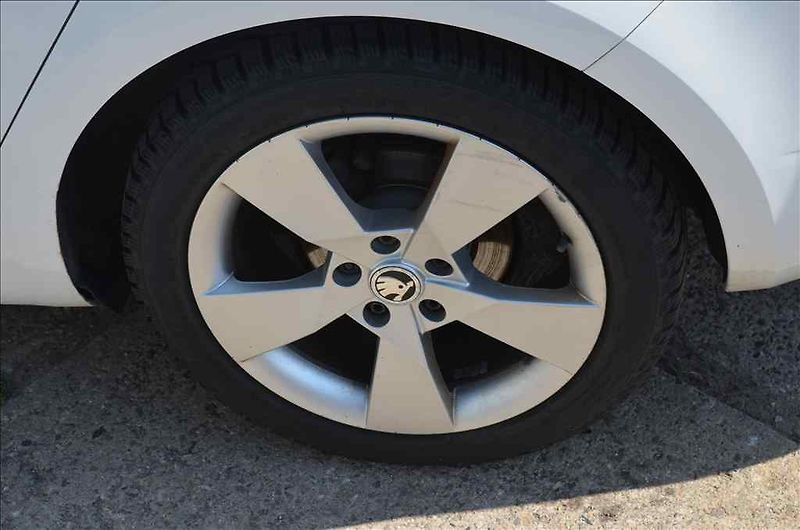 Škoda Octavia (2016) 1,6 TDI - fotka 7 z 23