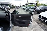 Hyundai i30 1.6 CRDI-16V/90 PS/ČR - náhled 18