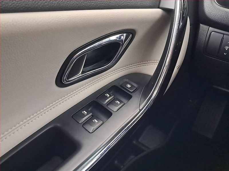 Kia Ceed (2013) 1.6 GDI, Serv.kniha, Navi - fotka 16 z 18