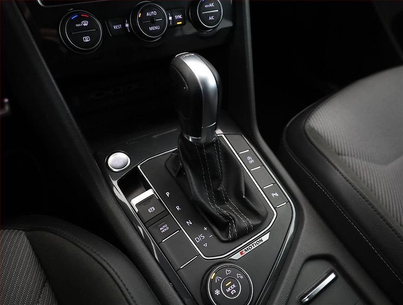 Volkswagen Tiguan Allspace (2019) R-Line 2.0 TSI - fotka 10 z 27
