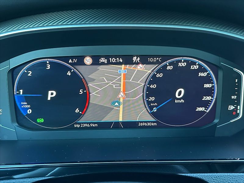 Volkswagen Arteon 2,0 TDI 110kW R-Line, ACC - fotka 25 z 41