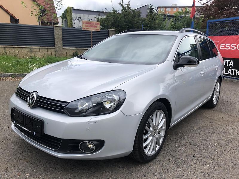 Volkswagen Golf (2011) 2,0TDi STYLE nez. top. panoram - fotografie inzerátu