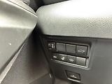 Toyota Yaris Cross 1.5 HSD 130k e-CVT AWD Executi - náhled 14