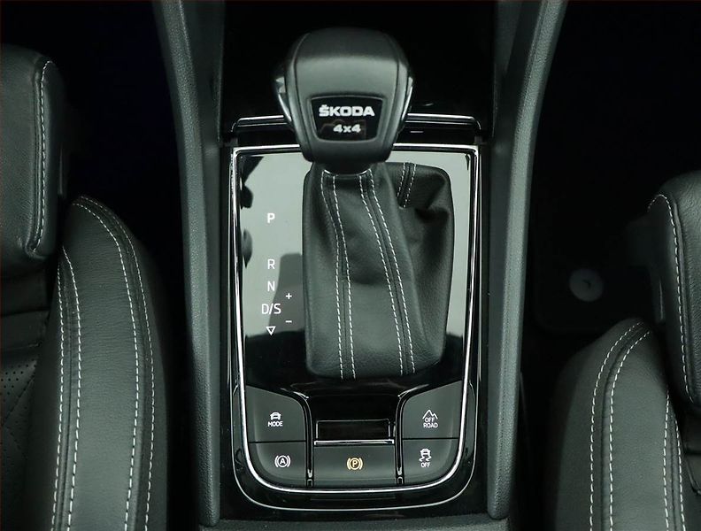 Škoda Kodiaq (2023) Sportline 2.0 TDI - fotka 13 z 18